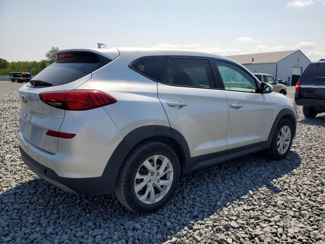 2019 HYUNDAI TUCSON SE — снимка 3