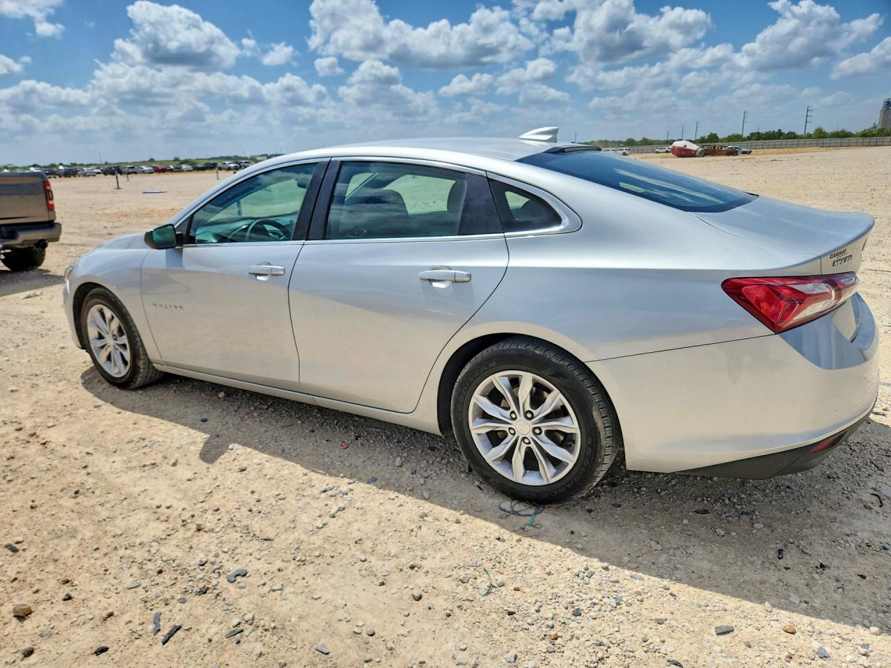 2019 CHEVROLET MALIBU LT — снимка 2