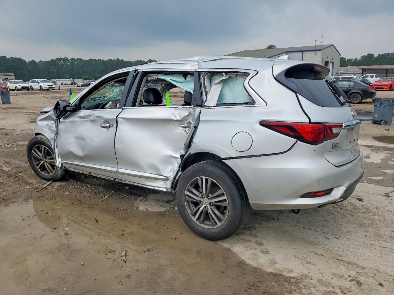 2018 INFINITI QX60 BASE — снимка 2