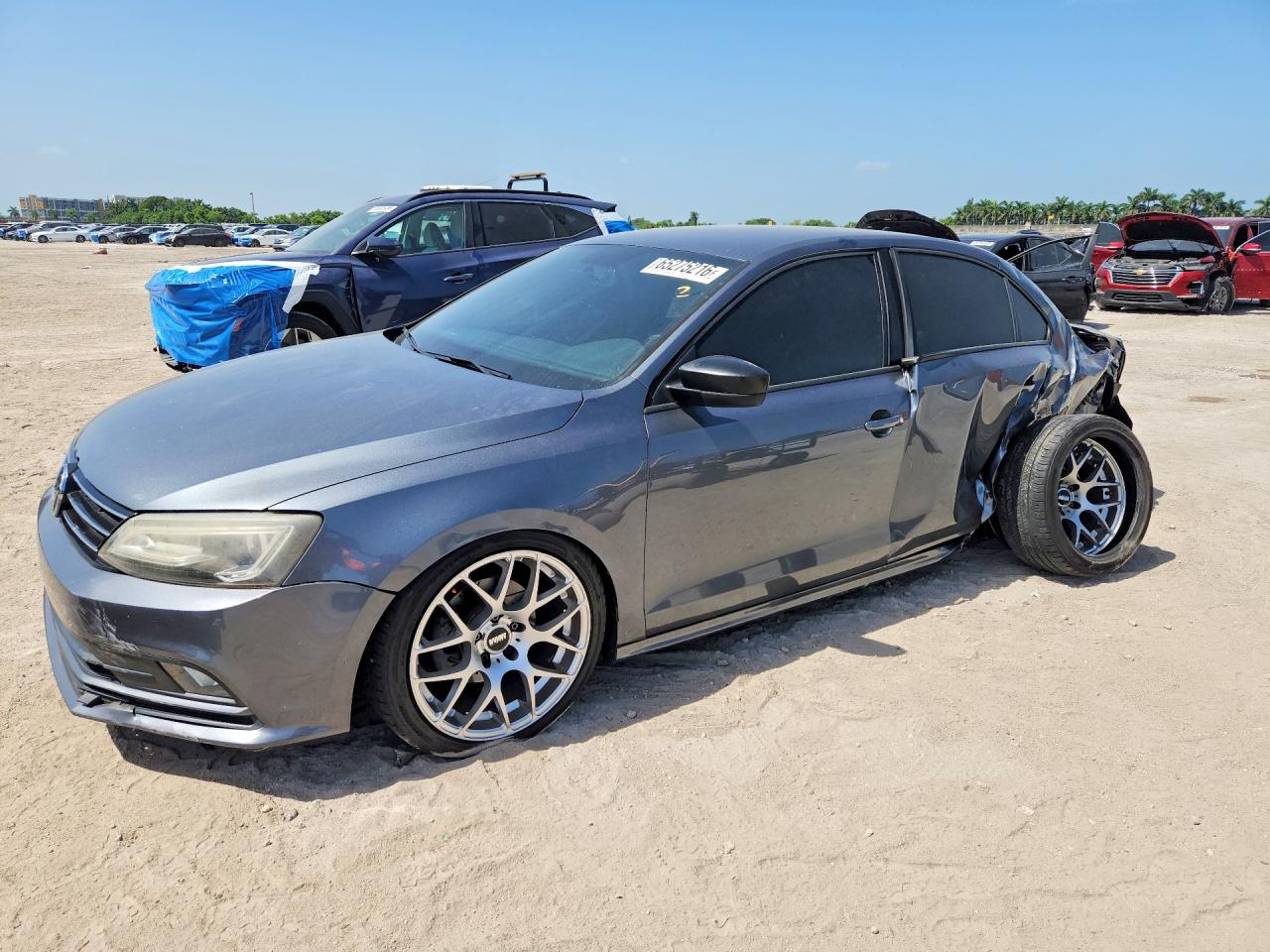 2016 VOLKSWAGEN JETTA SPORT