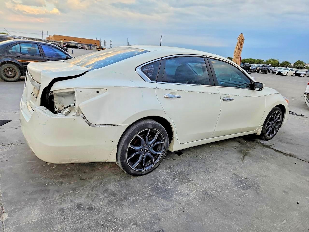 2015 NISSAN ALTIMA 2.5 S — снимка 3