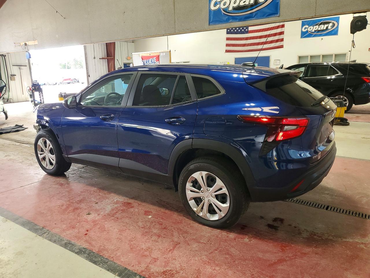 2024 CHEVROLET TRAX LS — снимка 2
