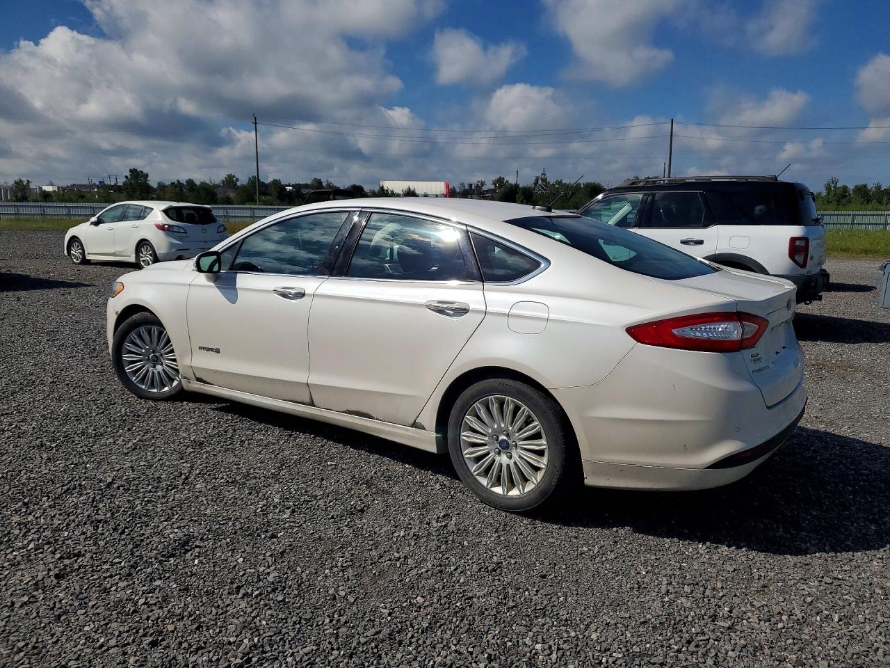 2015 FORD FUSION SE HYBRID — снимка 2