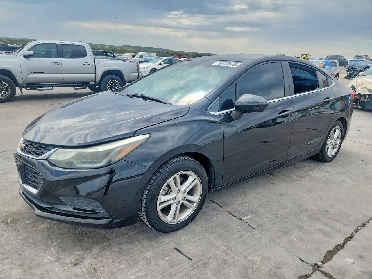 2018 CHEVROLET CRUZE LT