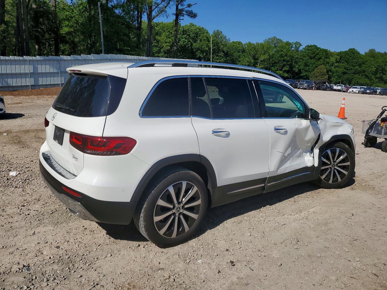 2021 MERCEDES-BENZ GLB 250 — снимка 3