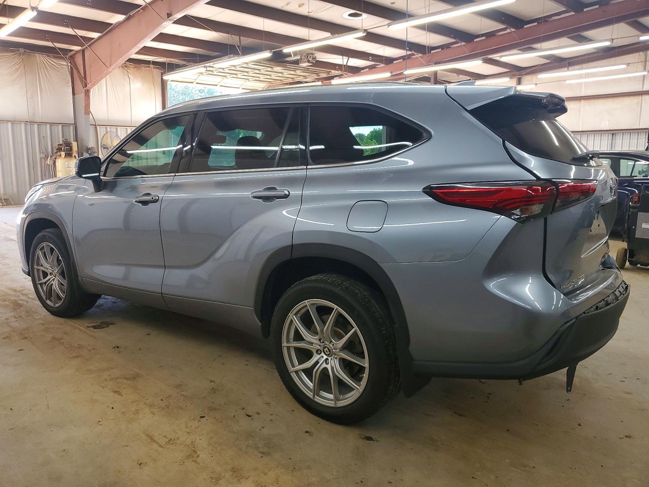 2020 TOYOTA HIGHLANDER XLE — снимка 2
