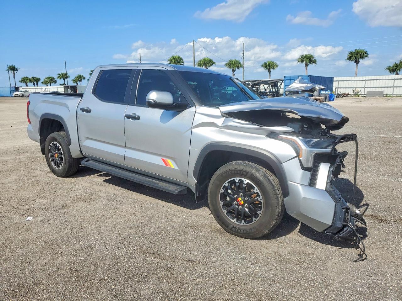 2025 TOYOTA TUNDRA SR5 — снимка 4