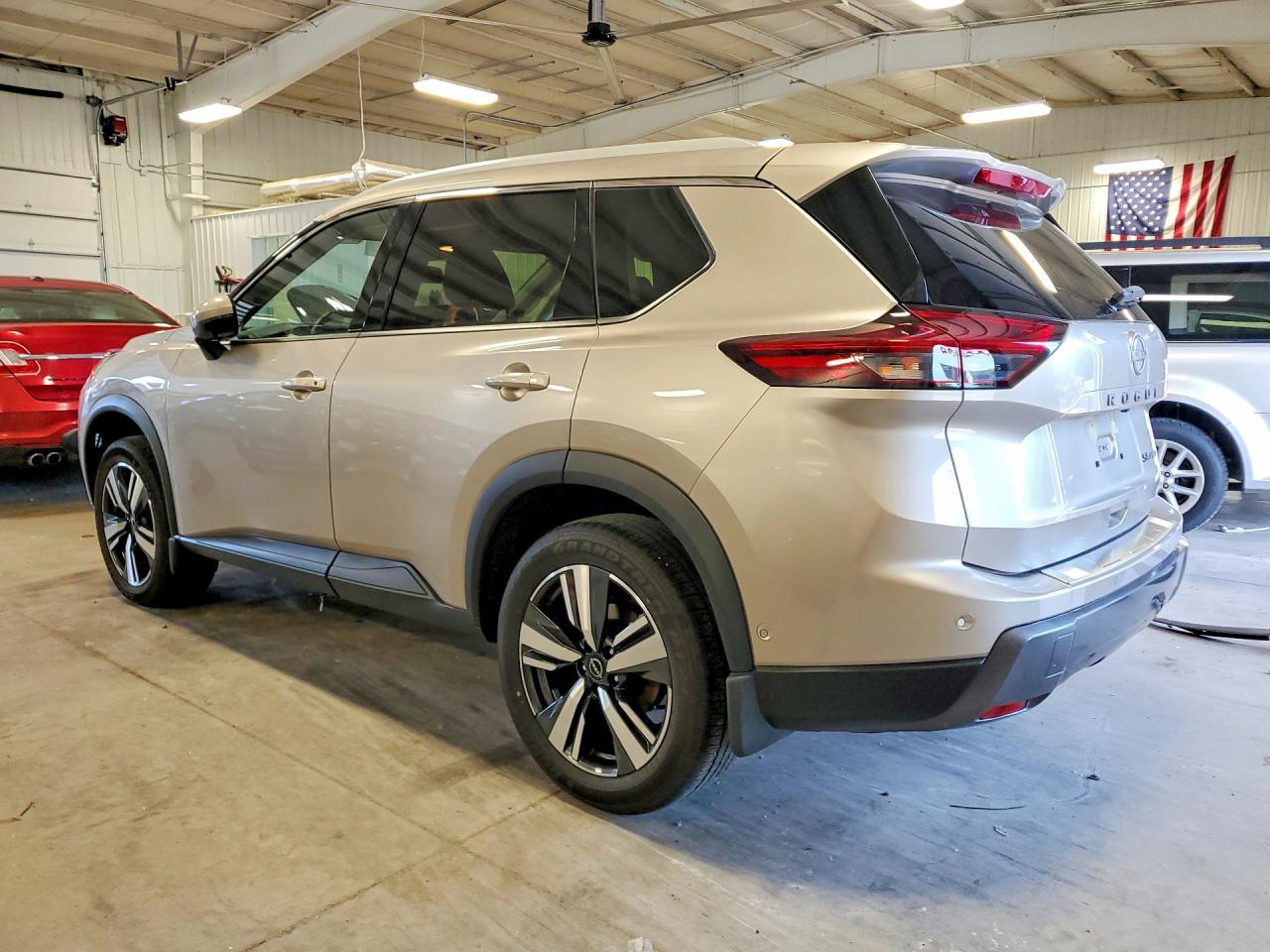 2025 NISSAN ROGUE SL — снимка 2