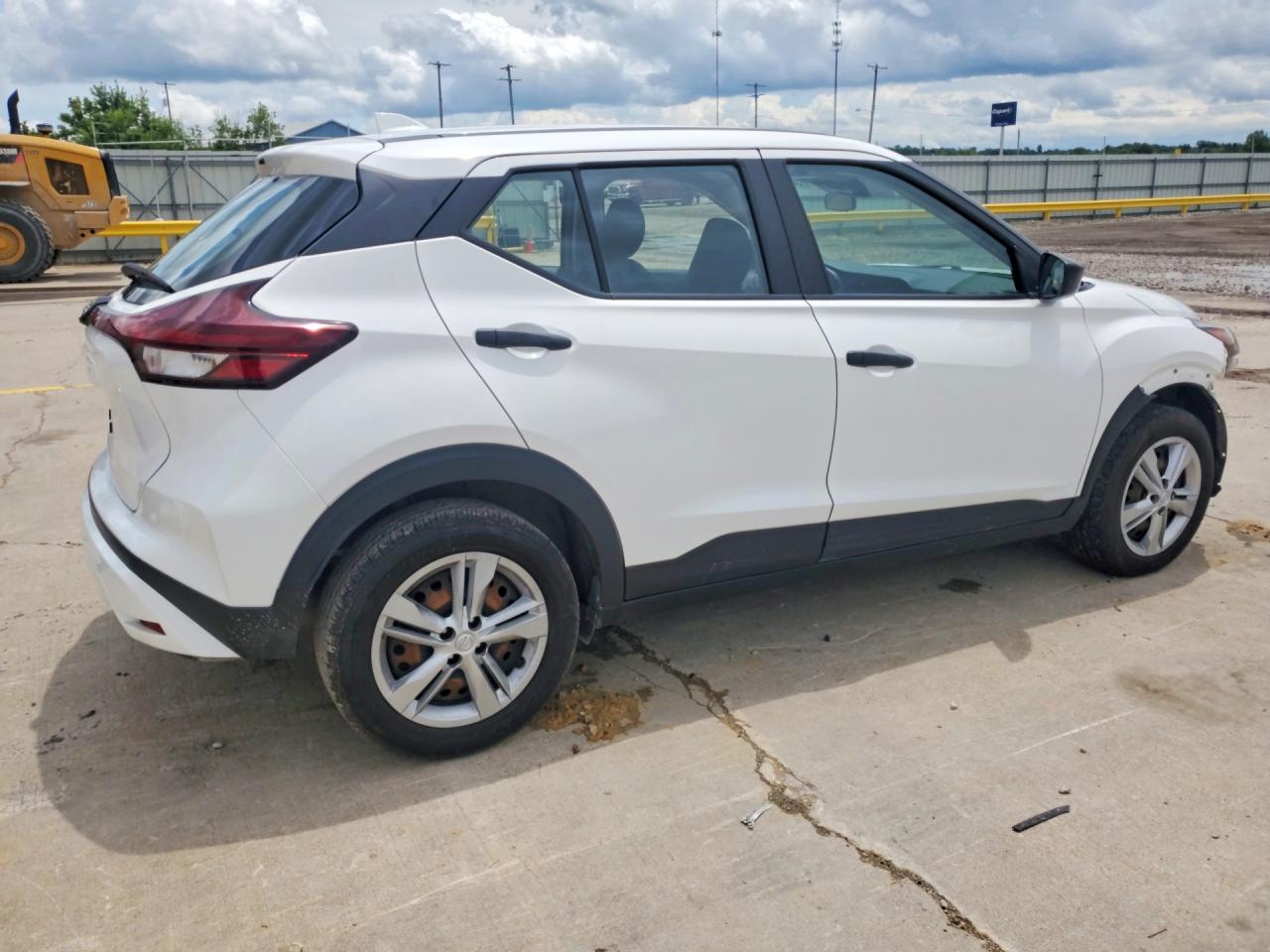 2022 NISSAN KICKS S — снимка 3