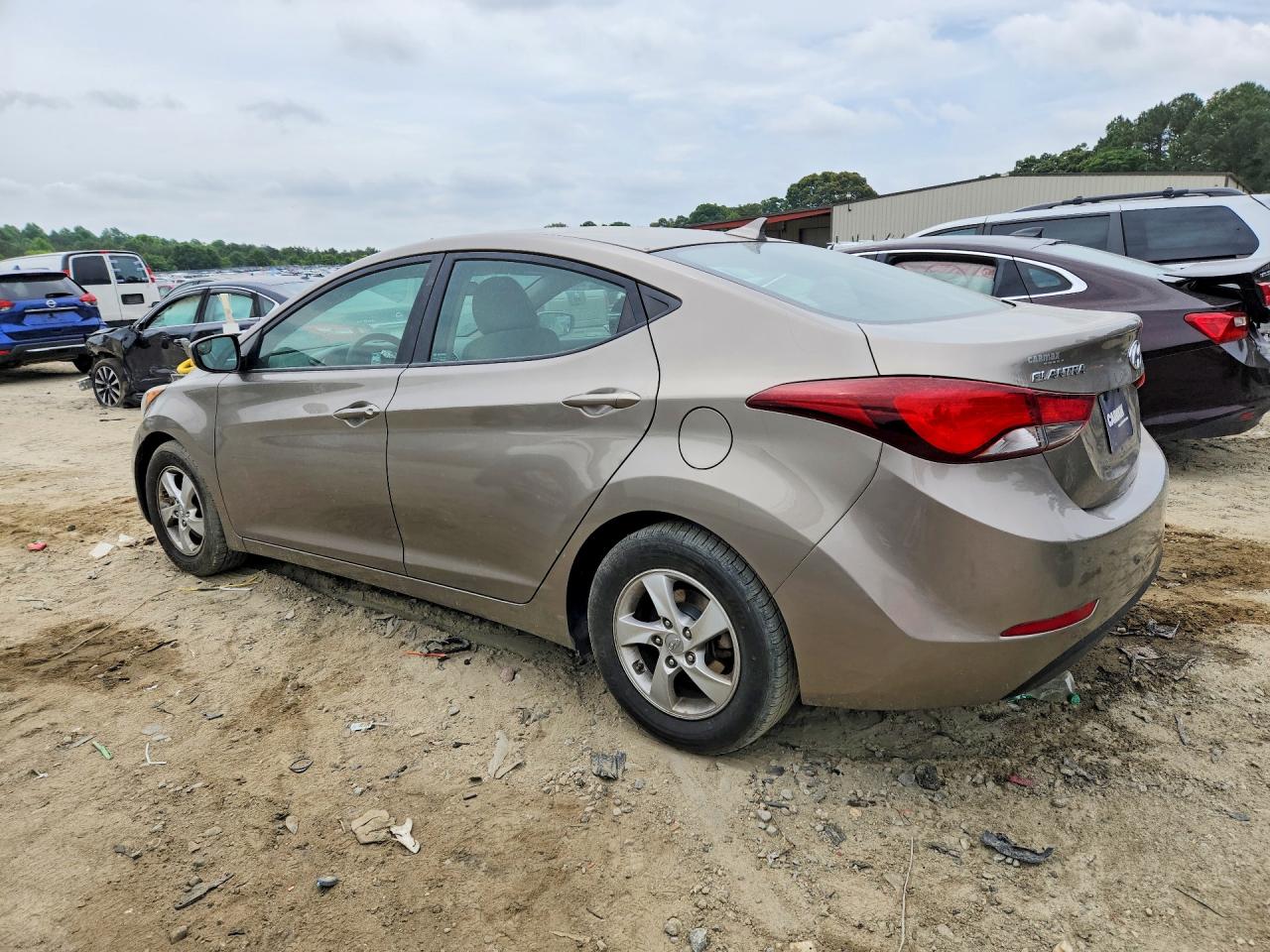 2015 HYUNDAI ELANTRA SE — снимка 2