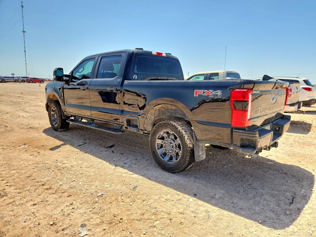 2023 FORD F250 SUPER DUTY — снимка 2