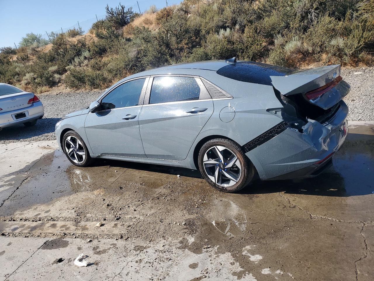 2023 HYUNDAI ELANTRA LIMITED — снимка 2
