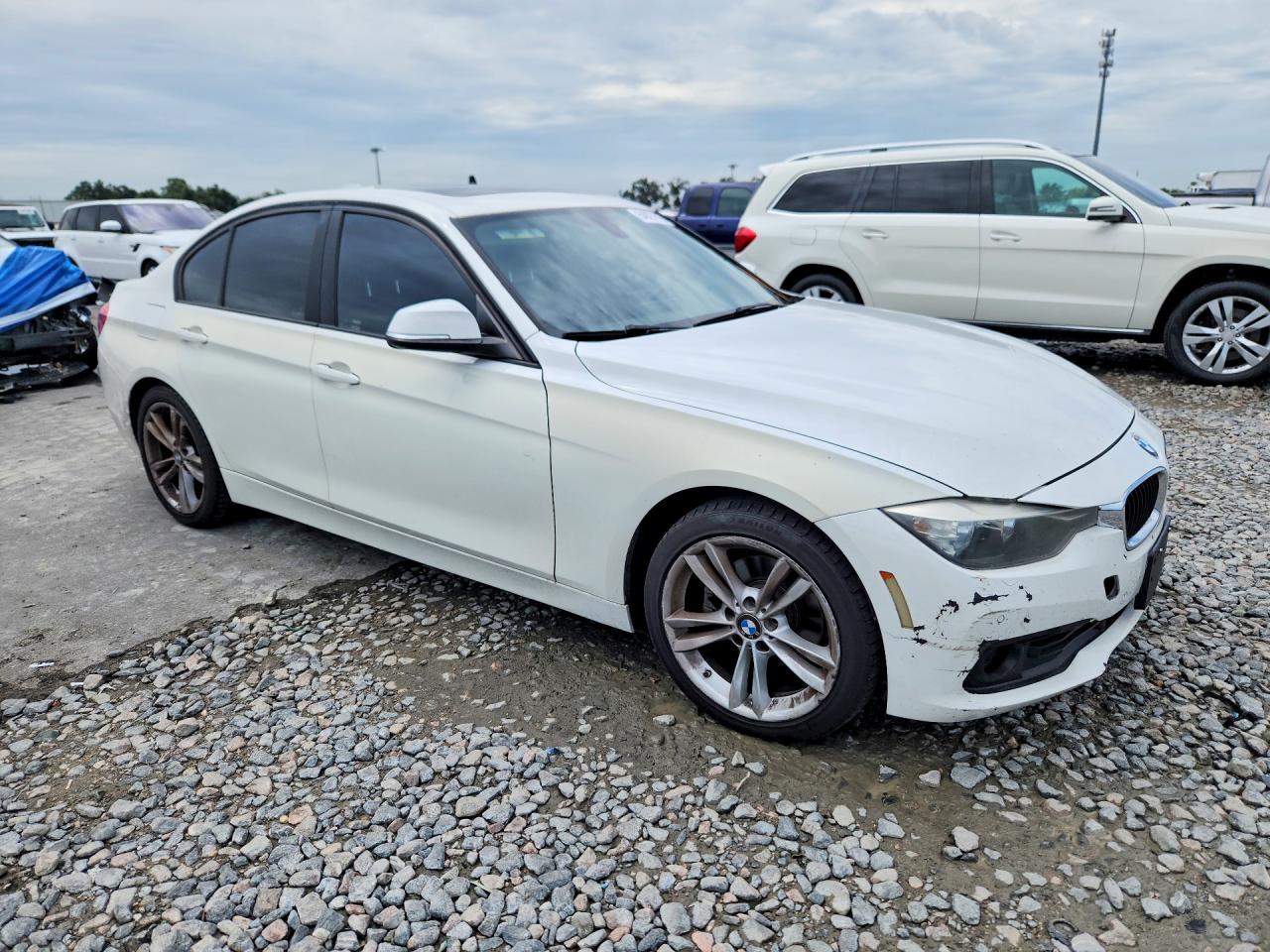 2016 BMW 320 I — снимка 4