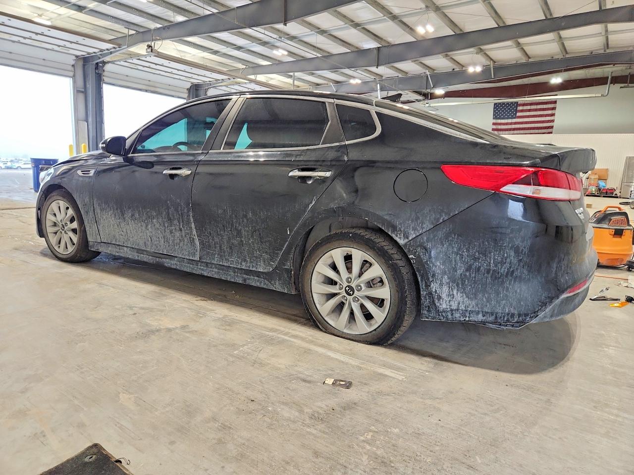 2018 KIA OPTIMA LX — снимка 2