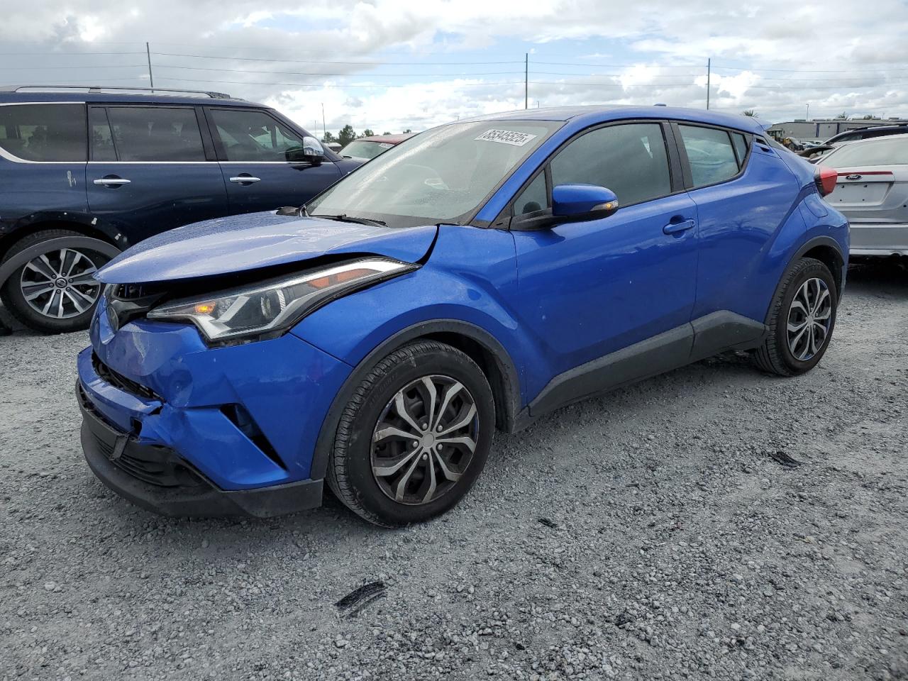 2019 TOYOTA C-HR XLE