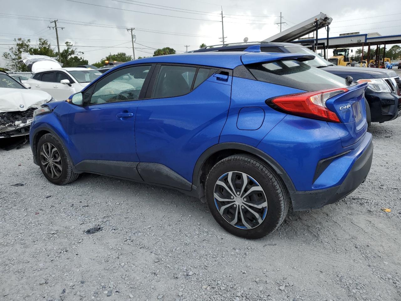 2019 TOYOTA C-HR XLE — снимка 2