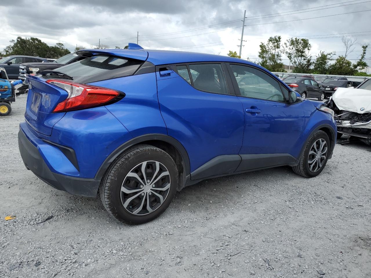 2019 TOYOTA C-HR XLE — снимка 3