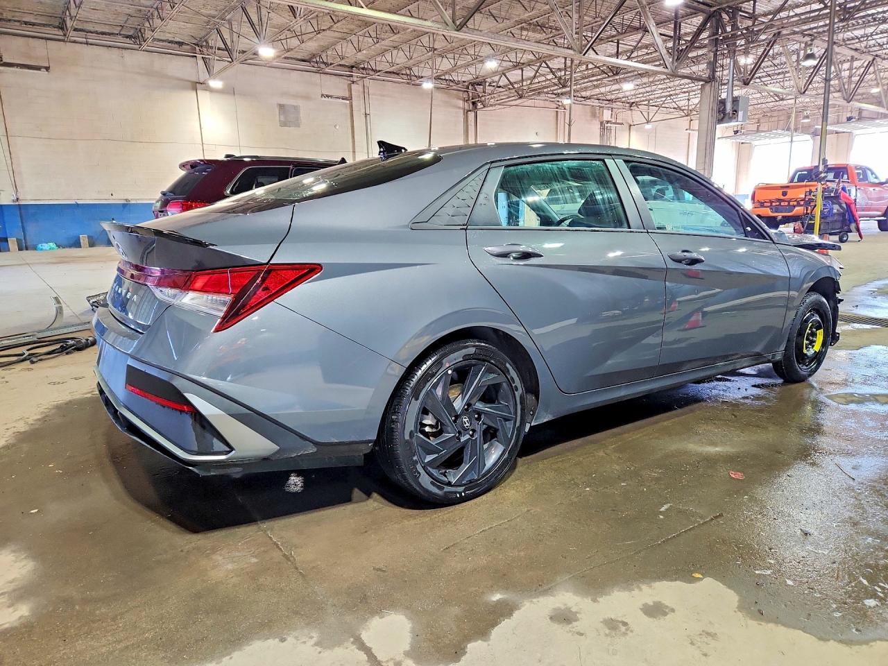 2026 HYUNDAI ELANTRA SEL SPORT — снимка 3