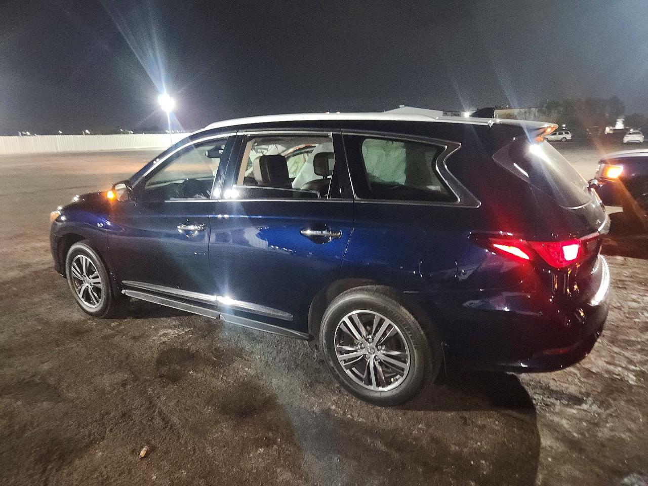 2019 INFINITI QX60 LUXE — снимка 2
