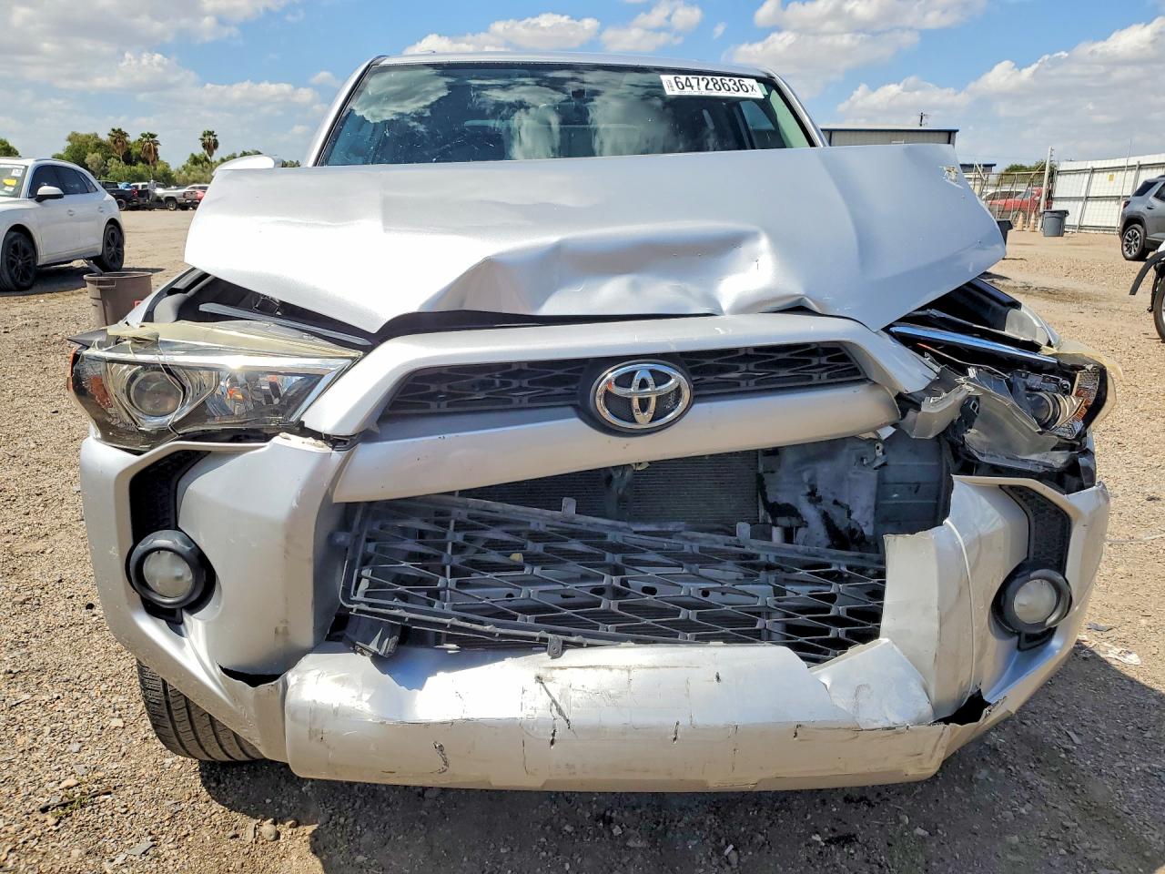 2015 TOYOTA 4RUNNER SR5 — снимка 5