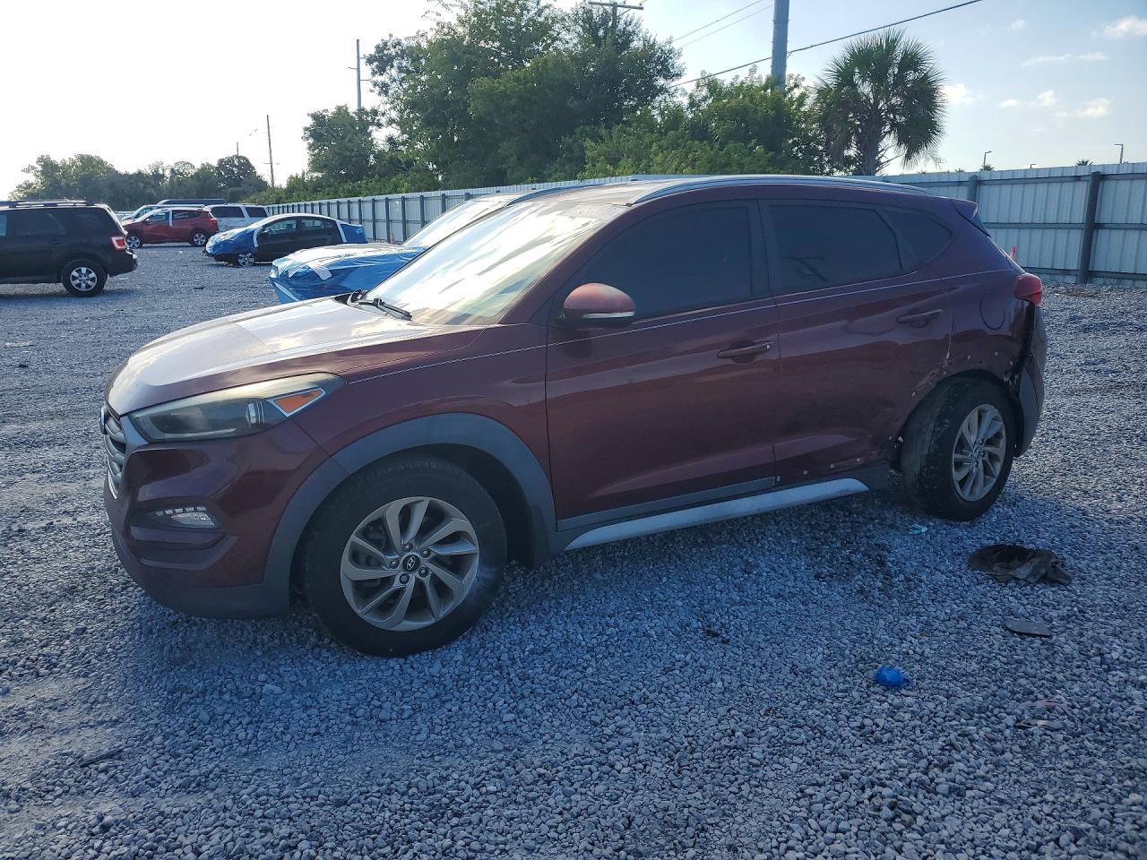 2017 HYUNDAI TUCSON SE PLUS