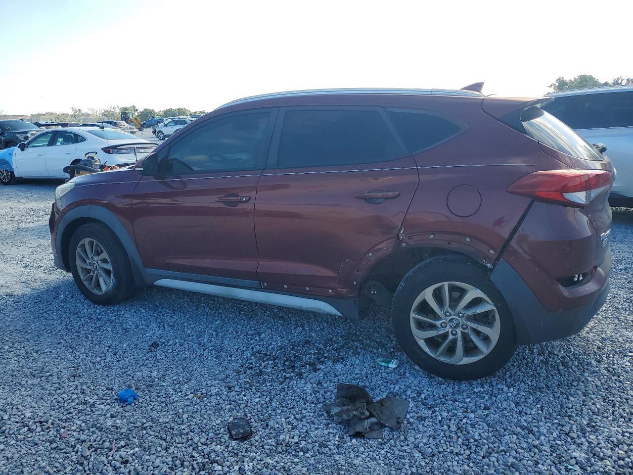 2017 HYUNDAI TUCSON SE PLUS — снимка 2