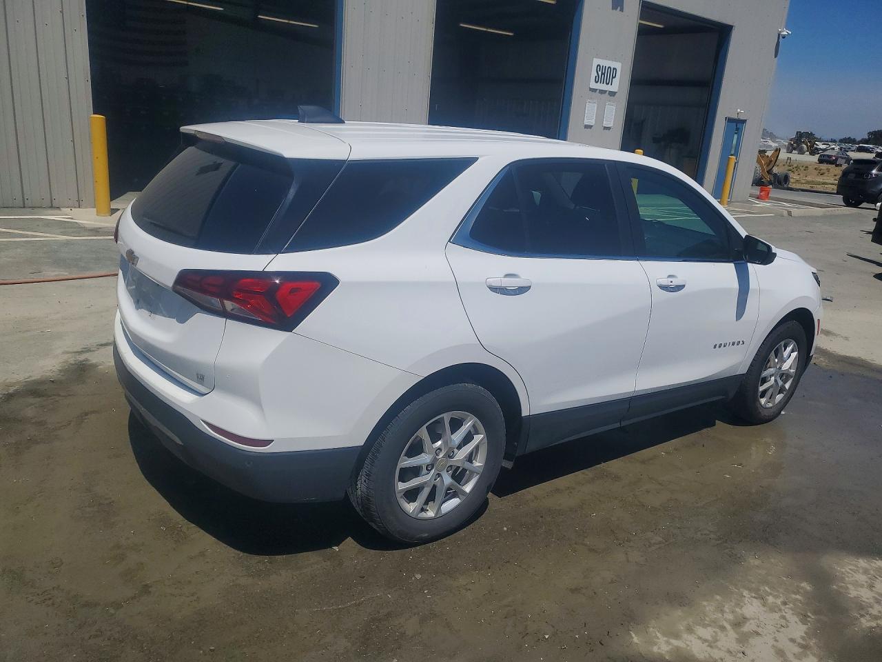 2024 CHEVROLET EQUINOX LT — снимка 3