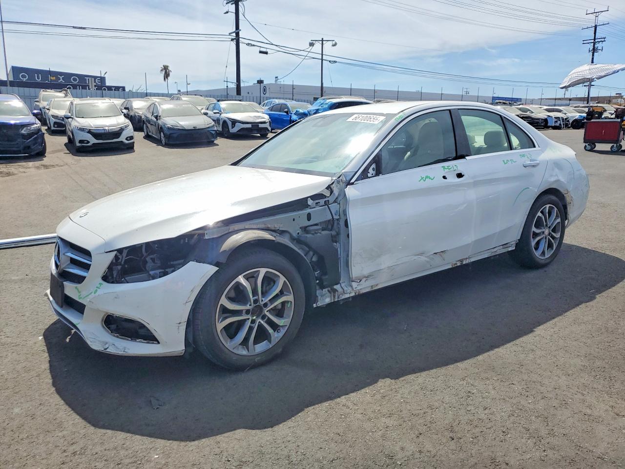 2016 MERCEDES-BENZ C 300