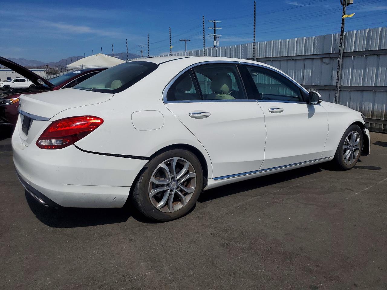 2016 MERCEDES-BENZ C 300 — снимка 3