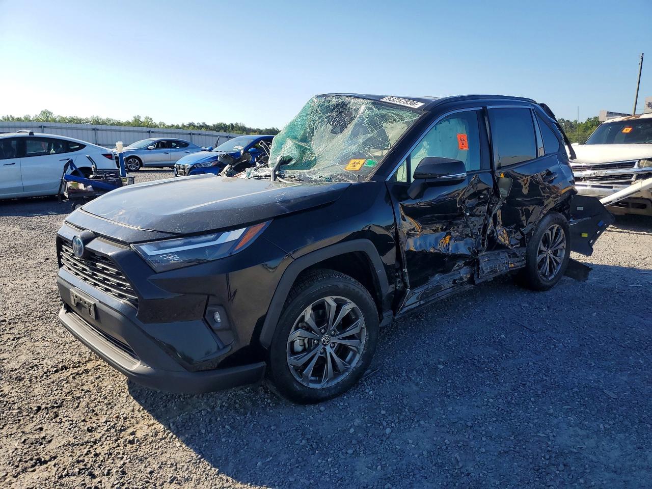 2022 TOYOTA RAV4 XLE PREMIUM