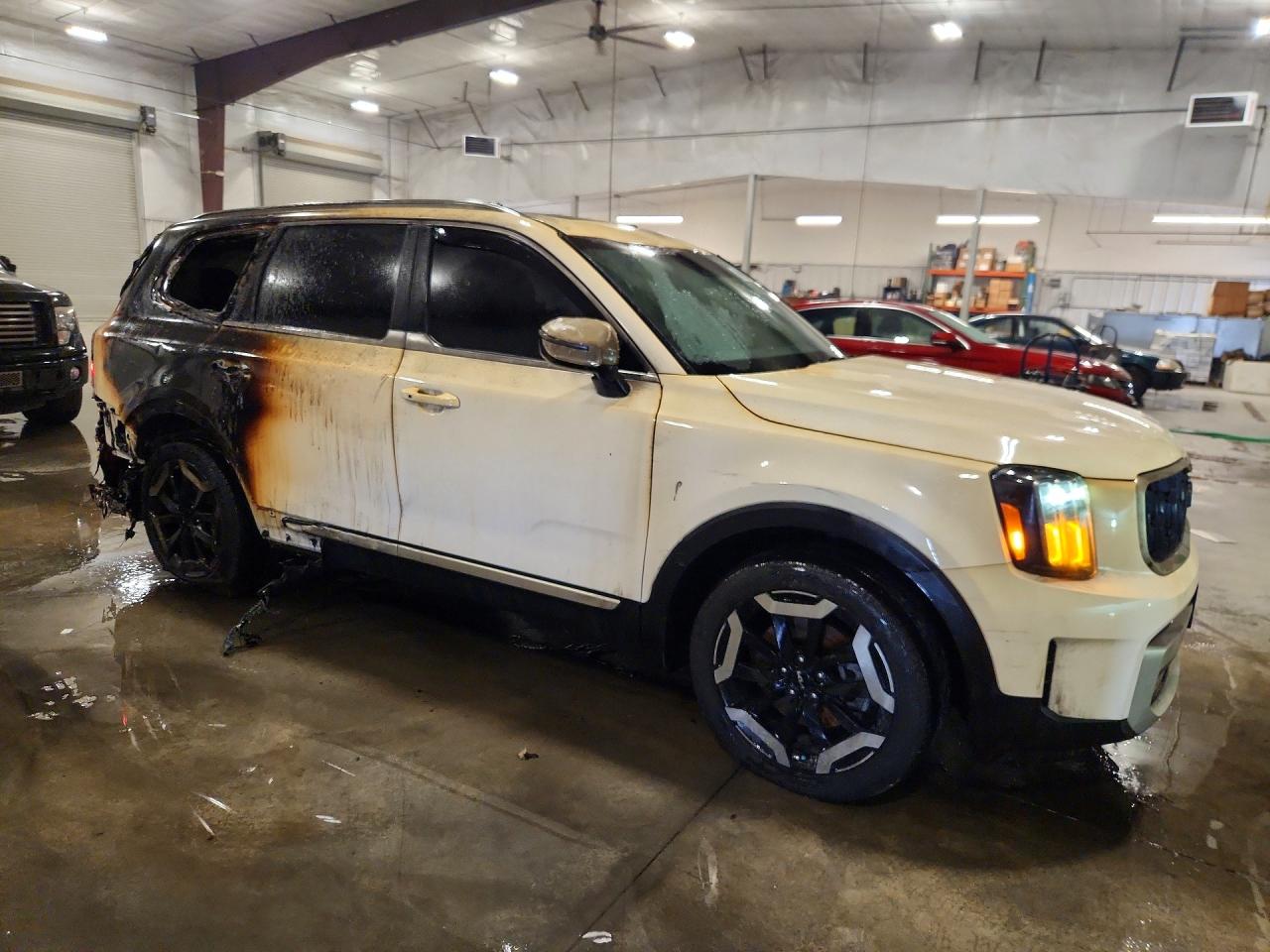 2024 KIA TELLURIDE EX — снимка 4