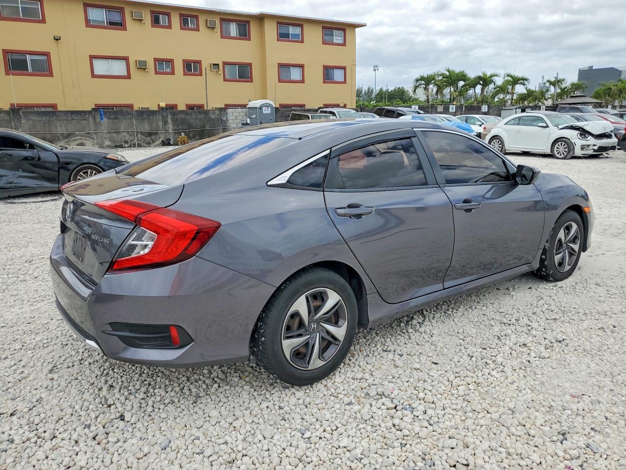 2021 HONDA CIVIC LX — снимка 3