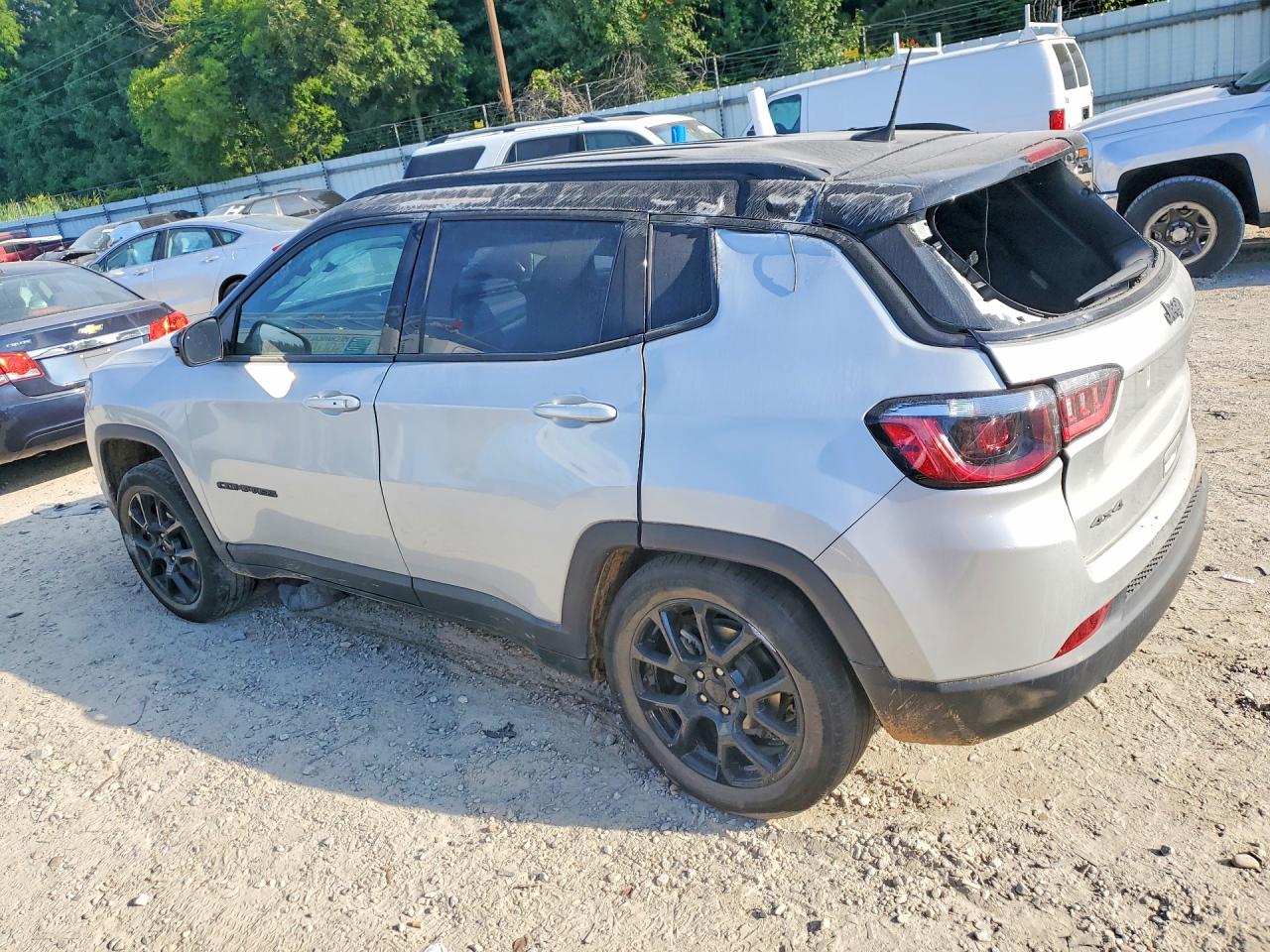 2024 JEEP COMPASS — снимка 2