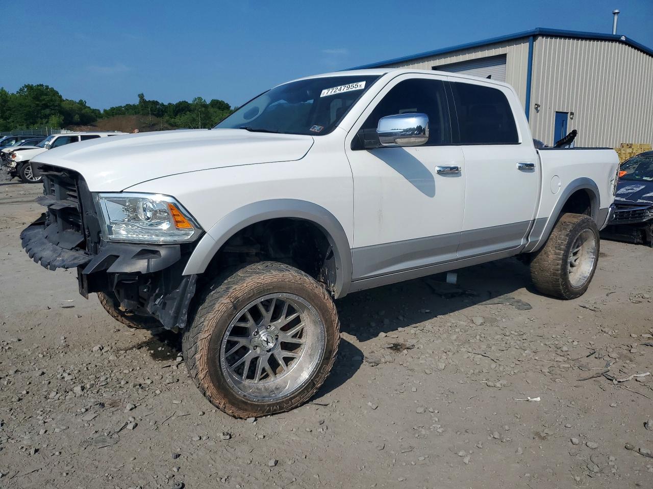 2017 RAM 1500 LARAMIE