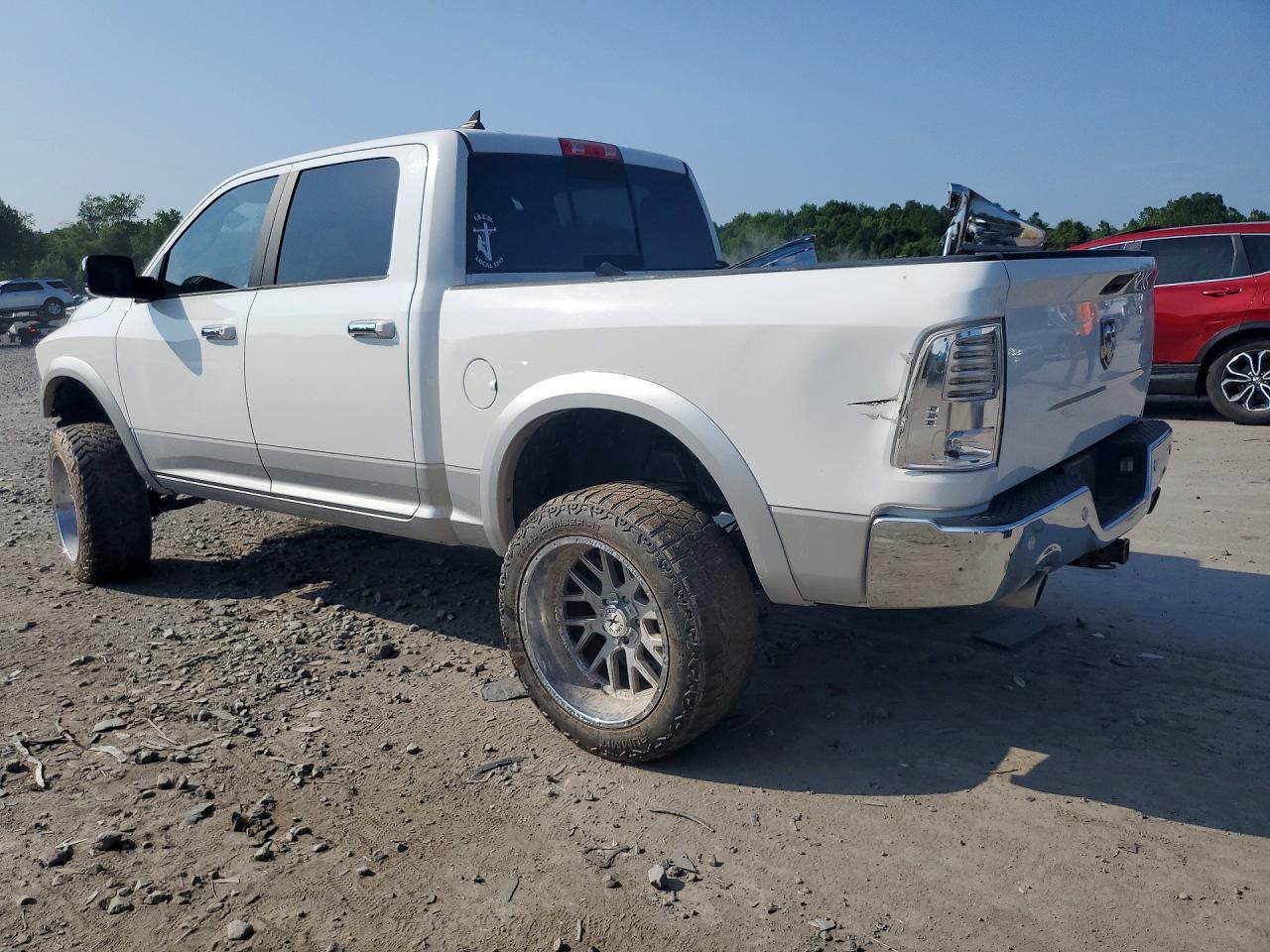 2017 RAM 1500 LARAMIE — снимка 2