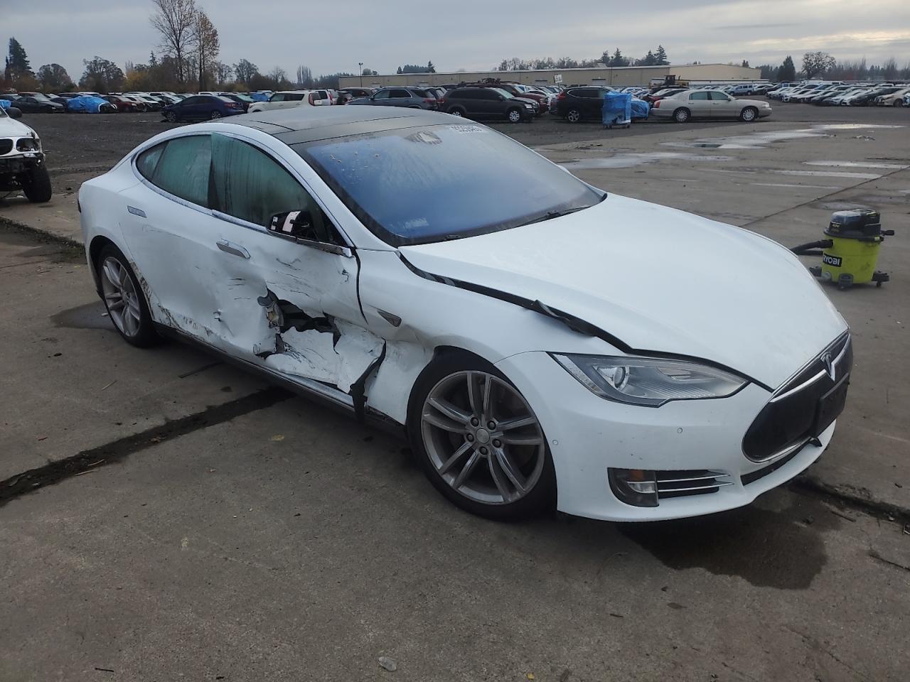 2015 TESLA MODEL S 85D — снимка 4
