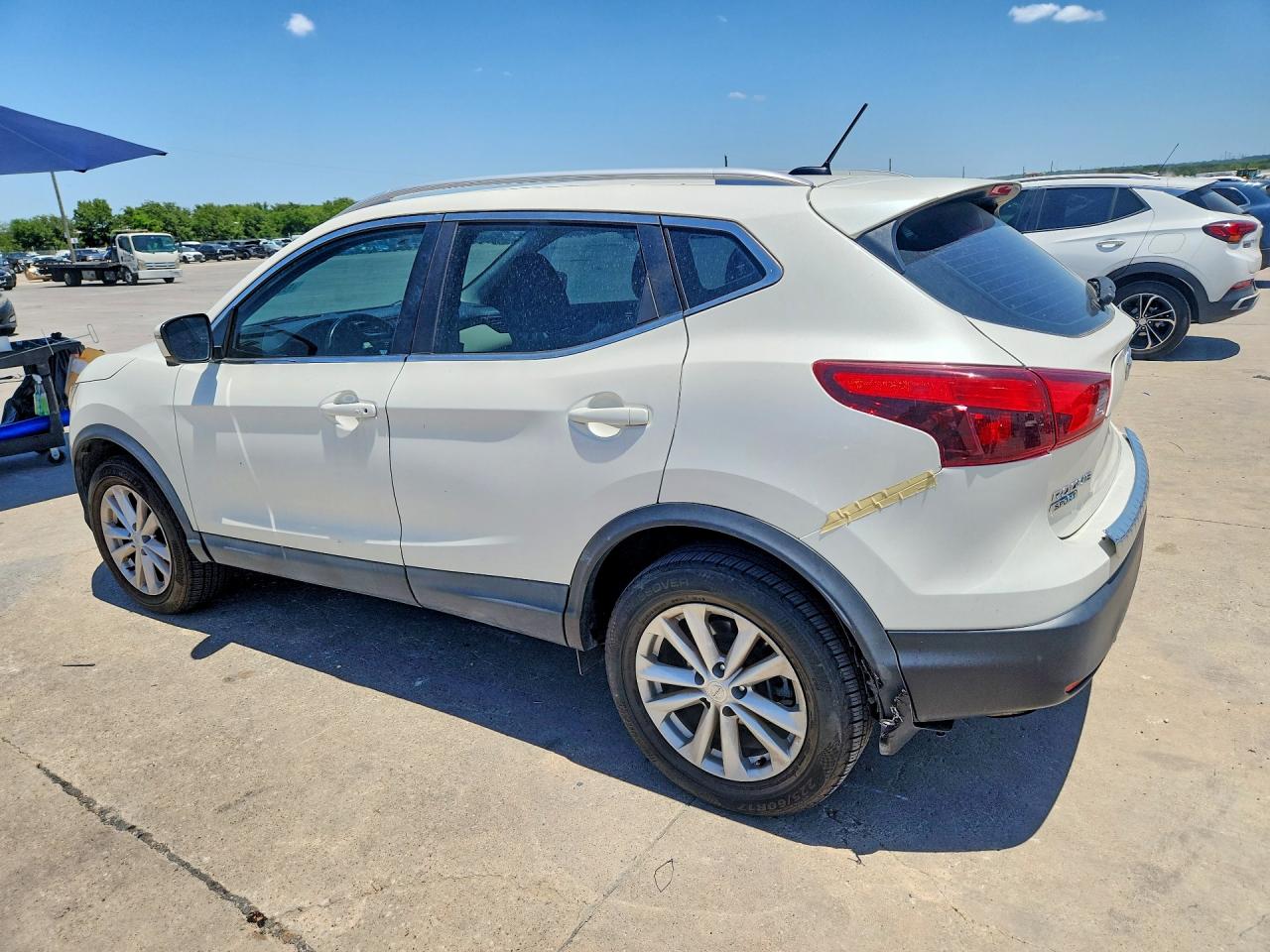 2018 NISSAN ROGUE SPORT SV — снимка 2