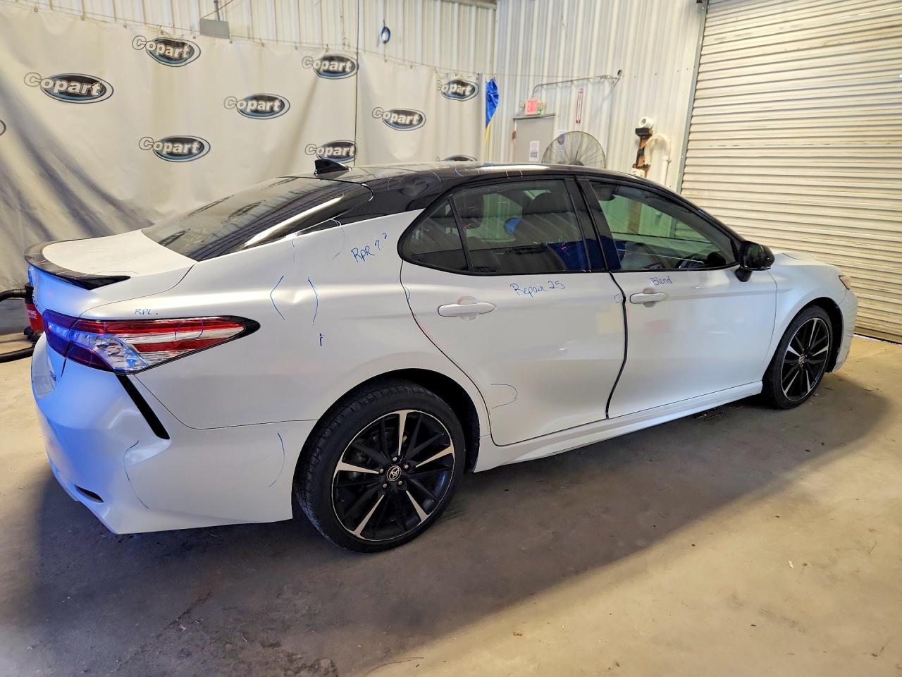 2020 TOYOTA CAMRY XSE — снимка 3