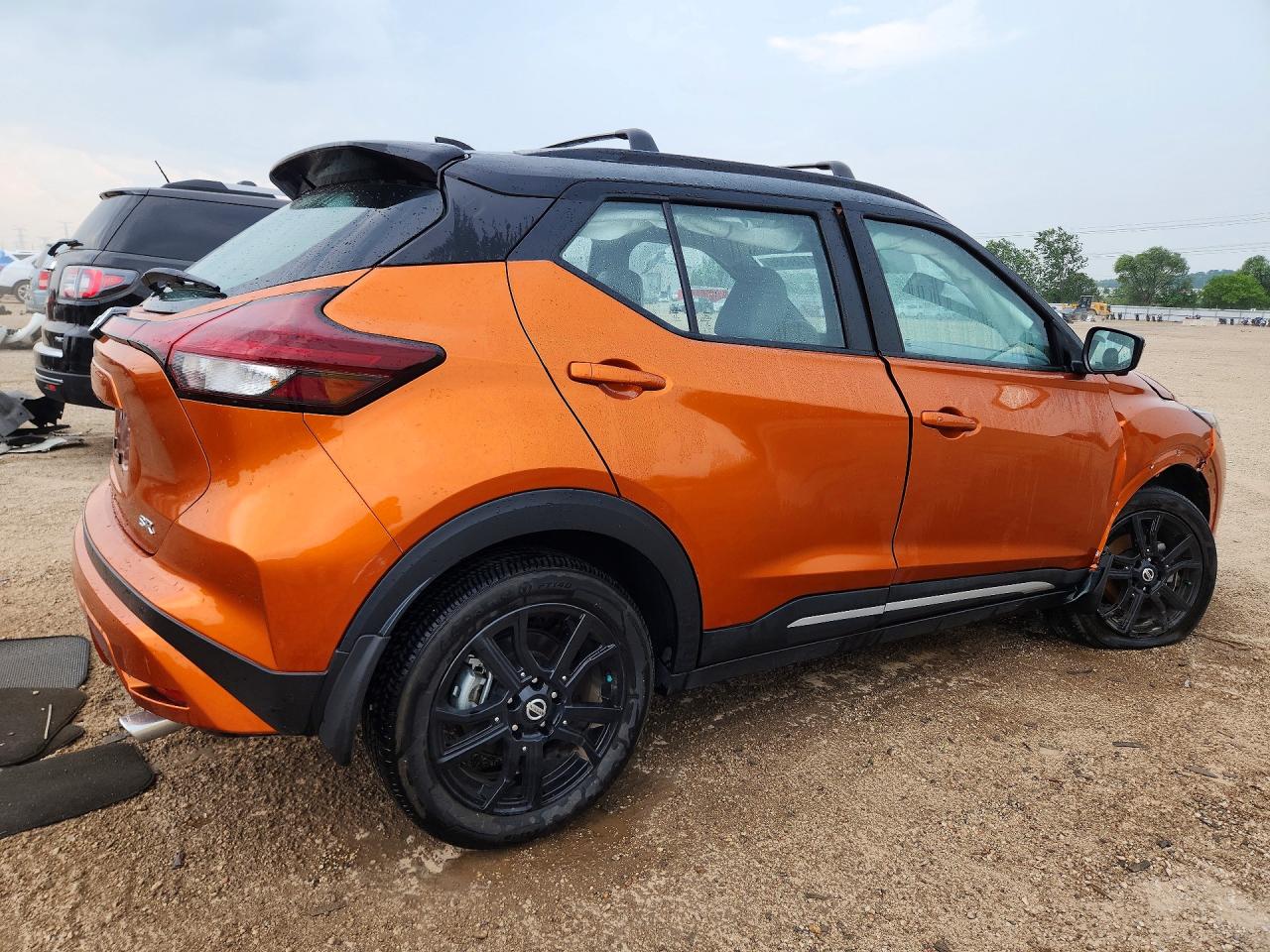 2021 NISSAN KICKS SR — снимка 3