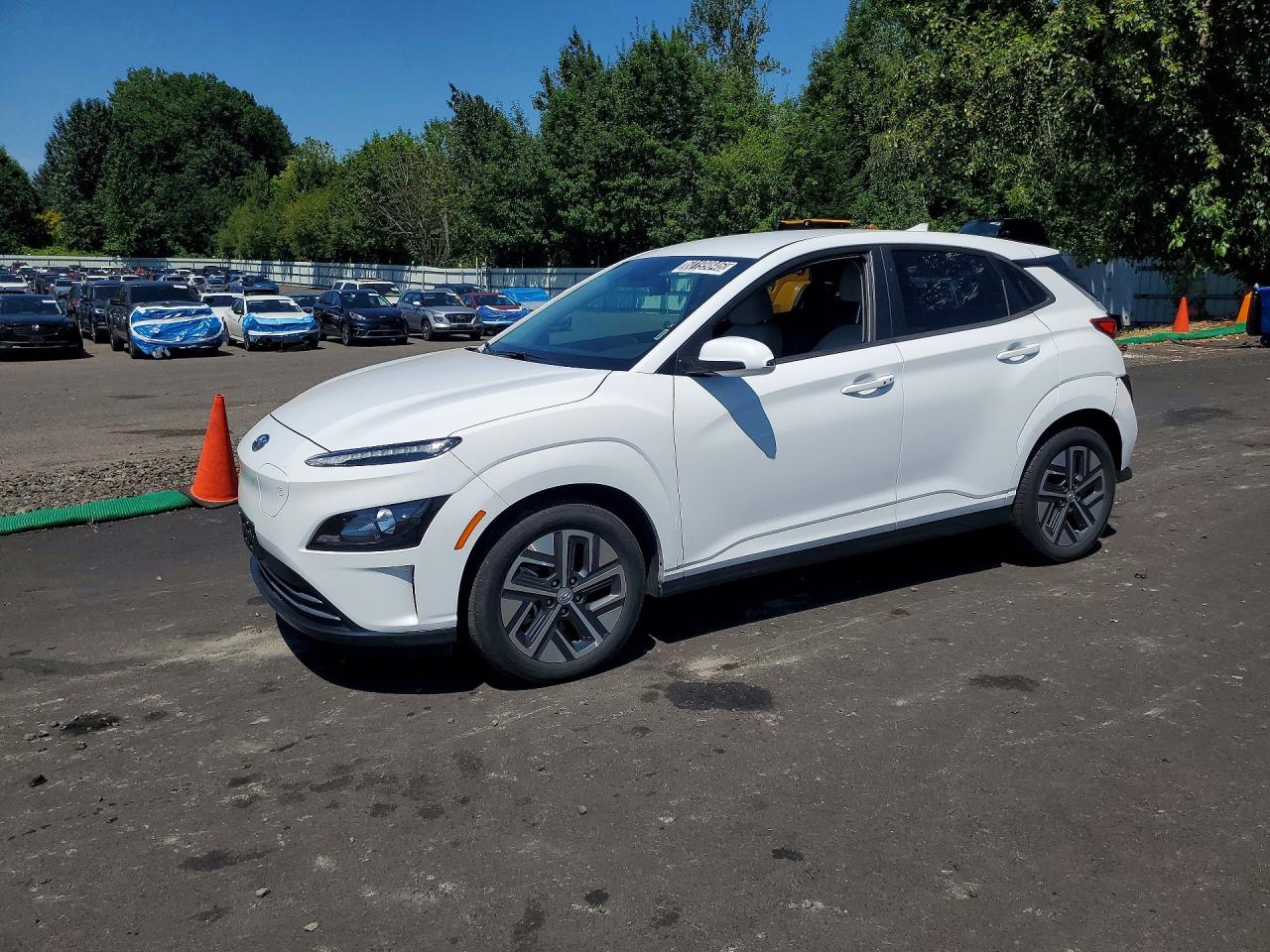 2023 HYUNDAI KONA SE