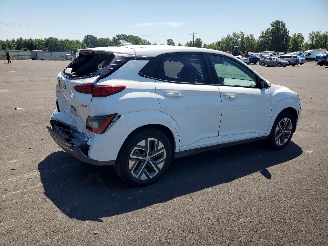 2023 HYUNDAI KONA SE — снимка 3