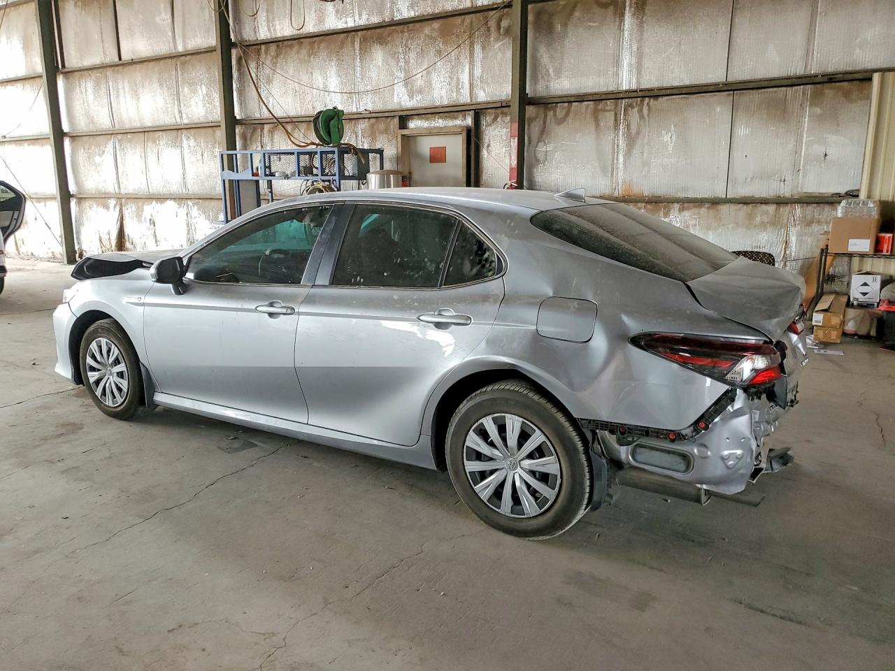2021 TOYOTA CAMRY LE — снимка 2