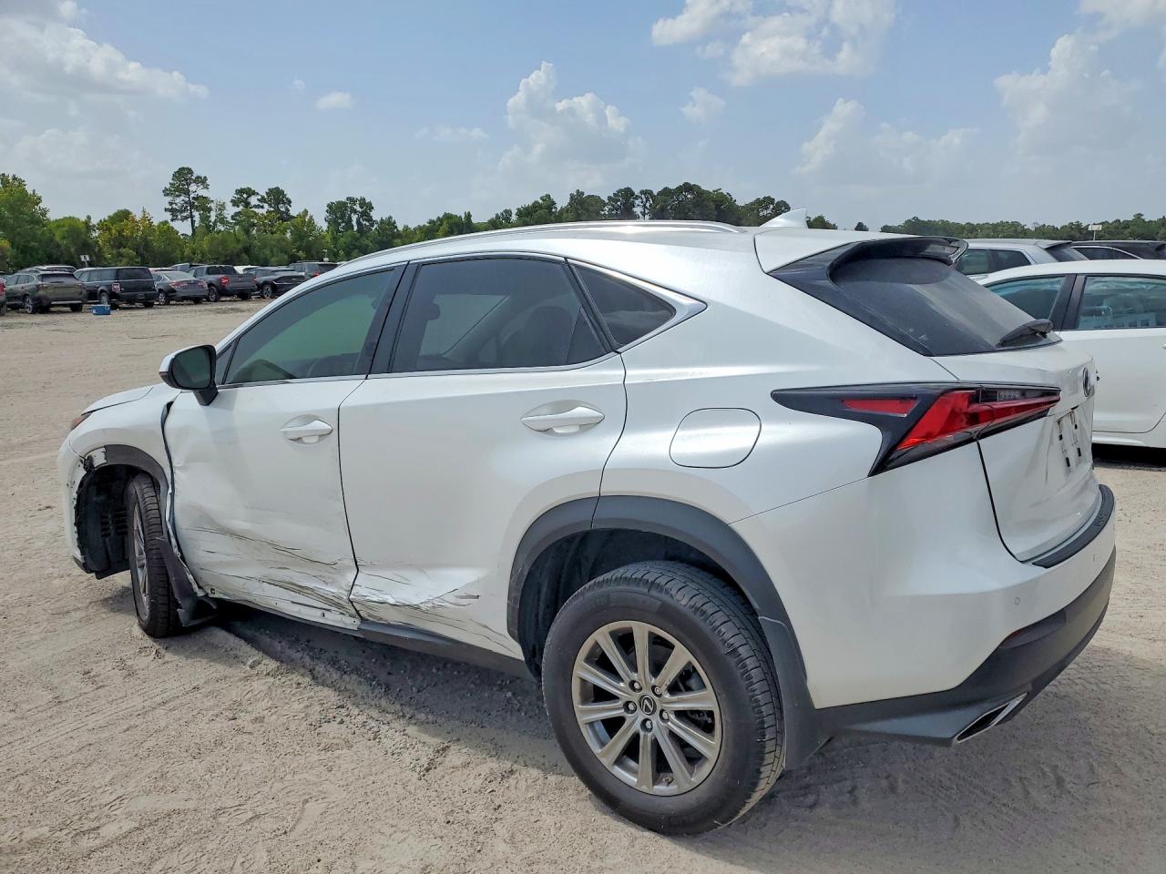 2021 LEXUS NX 300 BASE — снимка 2