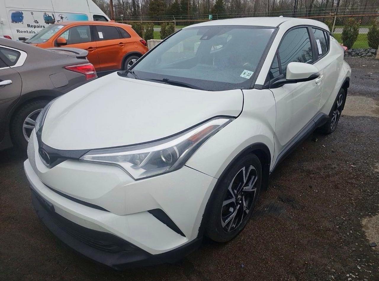 2018 TOYOTA C-HR XLE PREMIUM