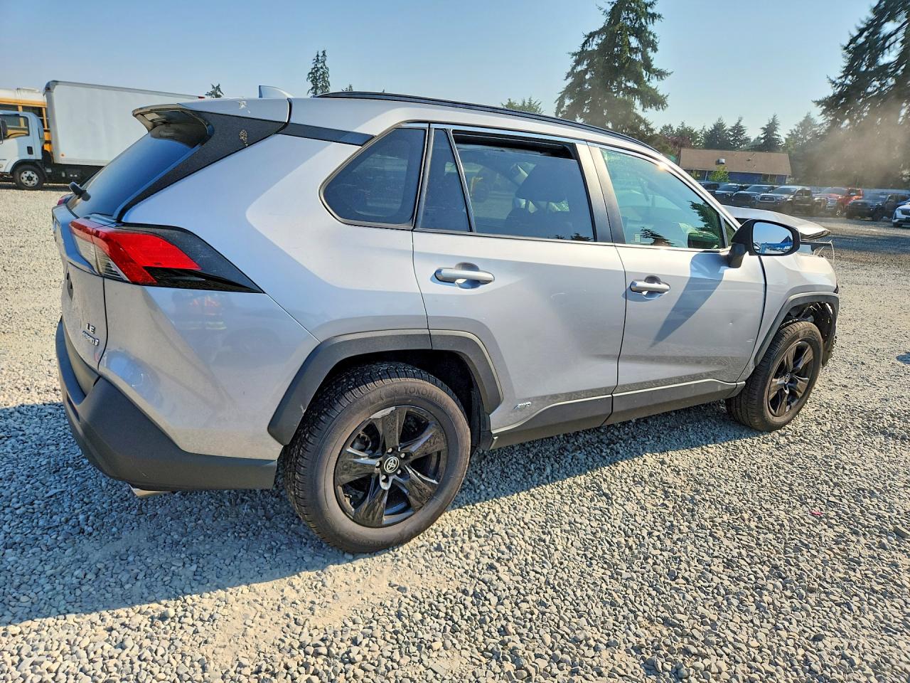 2022 TOYOTA RAV4 LE — снимка 3