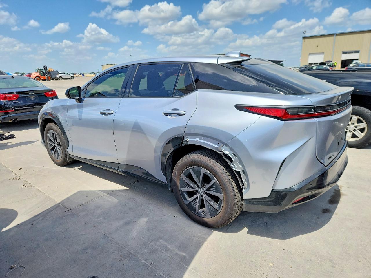 2026 LEXUS RZ 350E PREMIUM — снимка 2