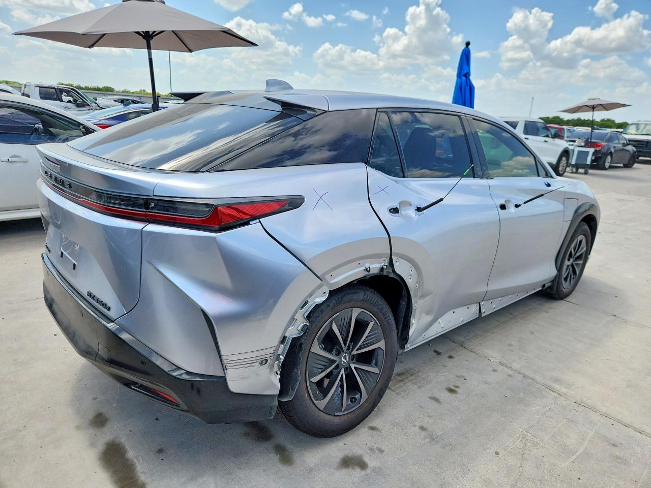 2026 LEXUS RZ 350E PREMIUM — снимка 3