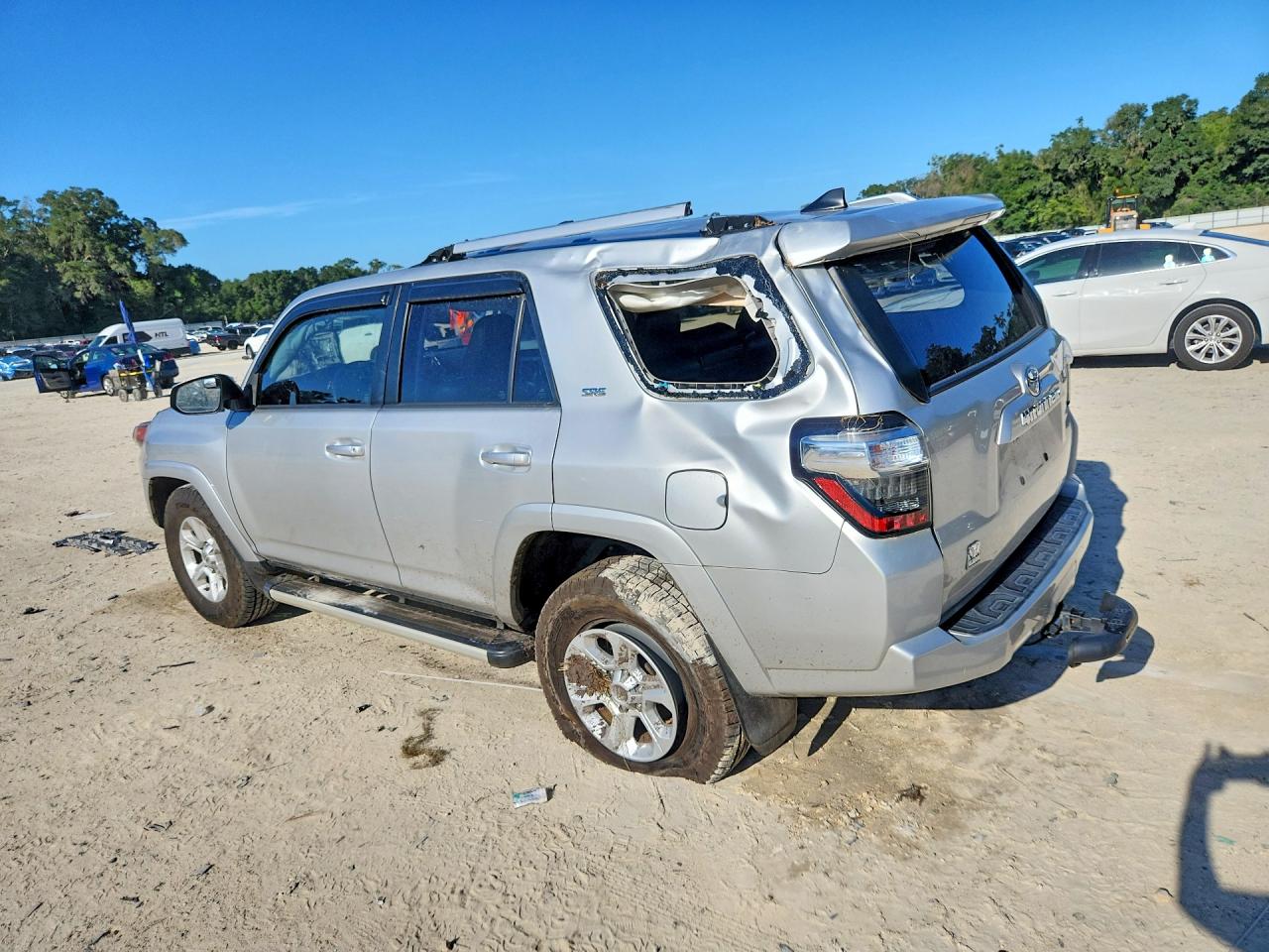 2016 TOYOTA 4RUNNER SR5 — снимка 2