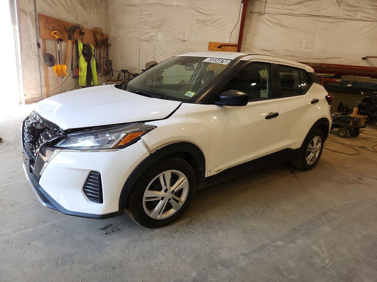 2024 NISSAN KICKS S