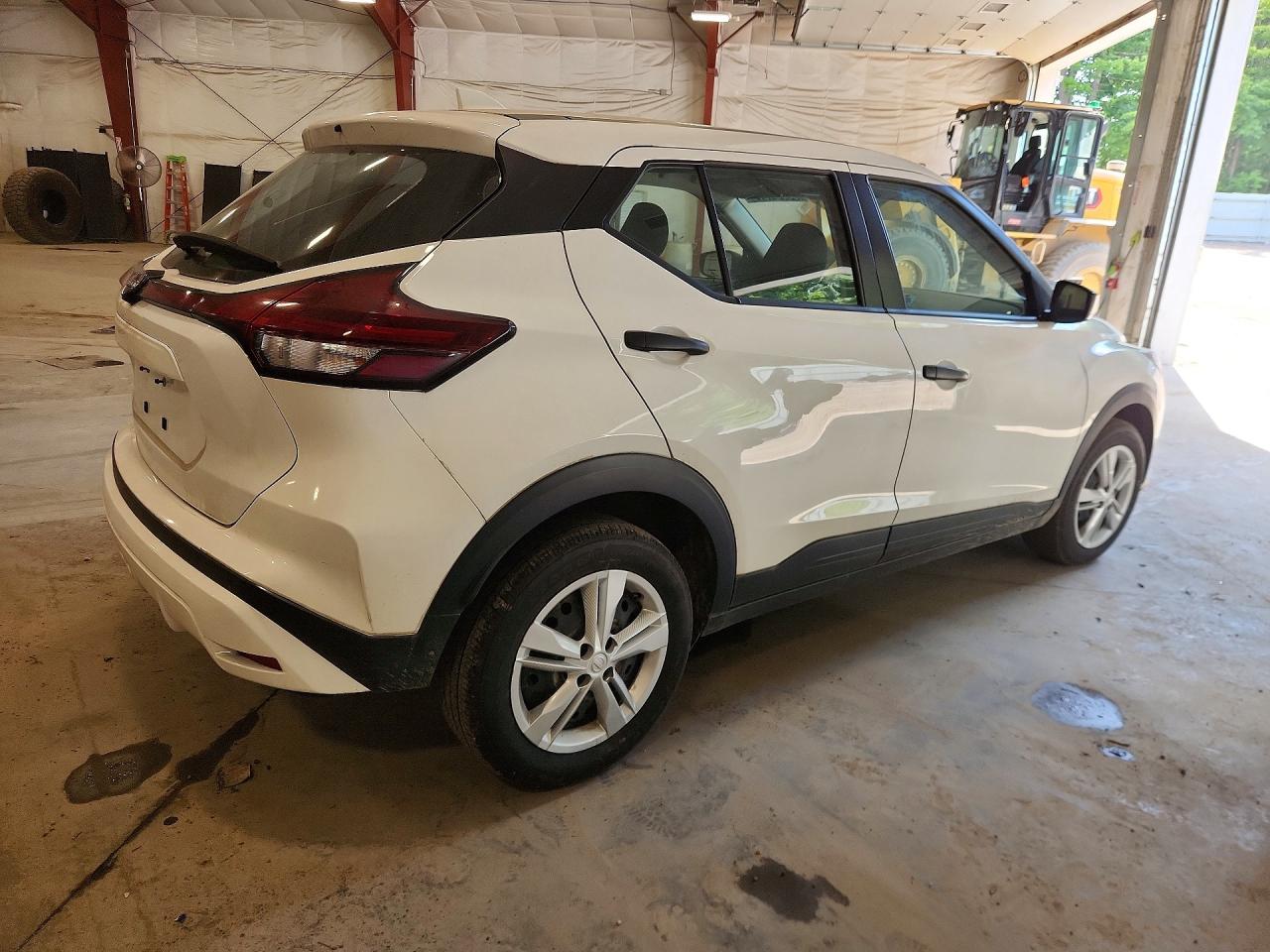 2024 NISSAN KICKS S — снимка 3